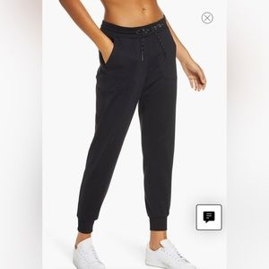 Zella Live In Pocket Joggers